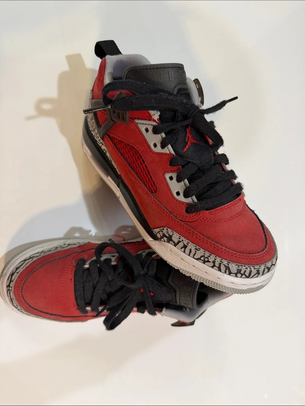 Air Jordan Spizike Low Toro GS Gym Red Sneakers Size 4.5Y
